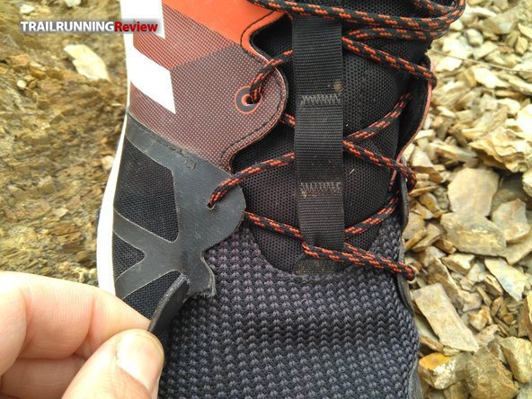 Kanadia 8 - TRAILRUNNINGReview.com