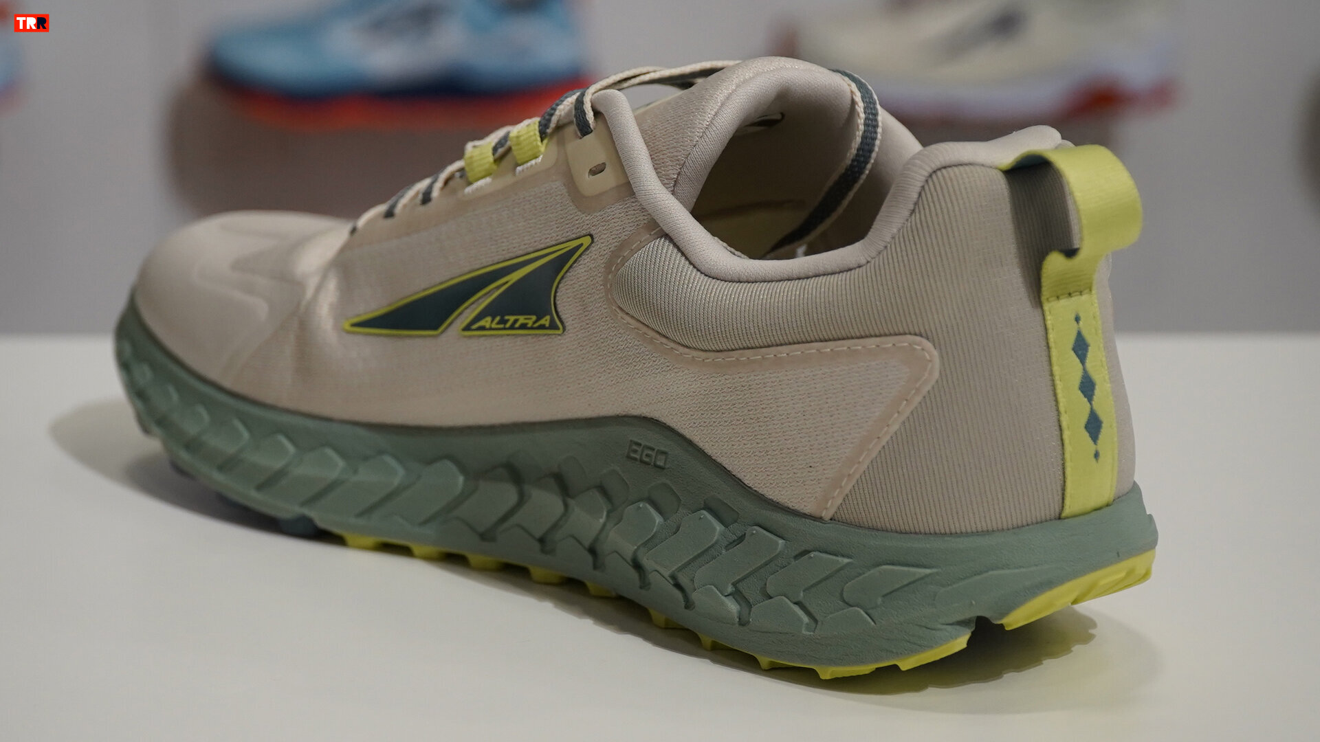 Altra Outroad 2 - TRAILRUNNINGReview.com