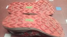 Asics Fuji Lite 3, tacos sin desgaste significativo.