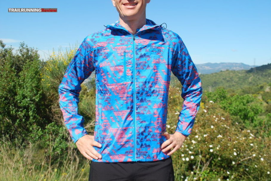 >Asics Fuji Packable Jacket
