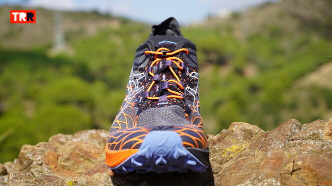 Asics FujiSpeed TRAILRUNNINGReview.com