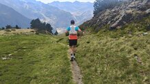 Asics FujiTrail Vest, bolsillos de sobras.