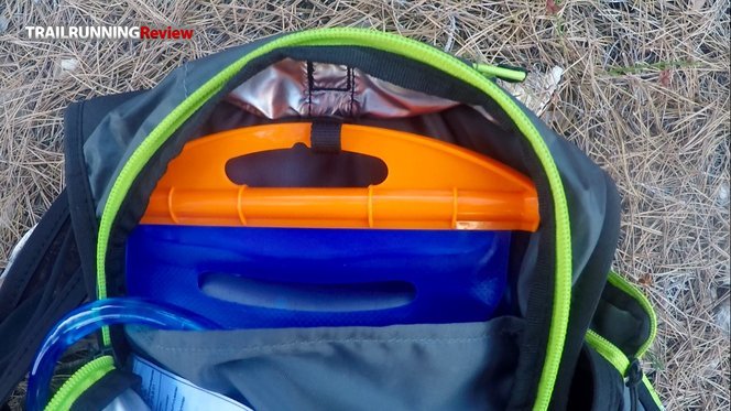 Asics Fujitrail Speed BackPack - TRAILRUNNINGReview.com