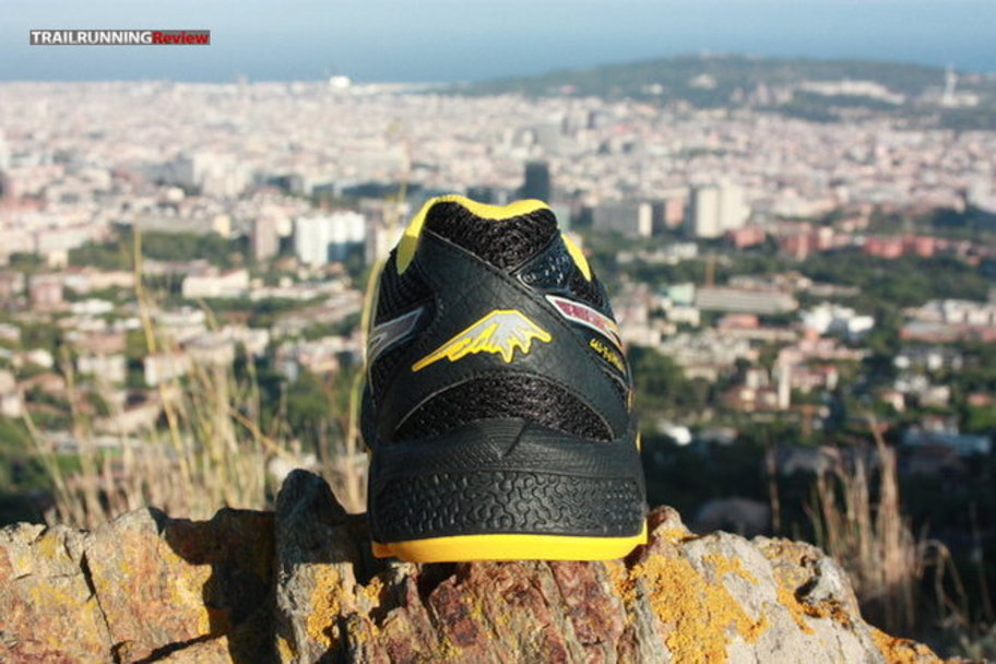 asics gel fujiattack 4