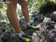 Asics Gel Fuji Endurance: Detalle de las zapatillas recién ensuciadas con barro