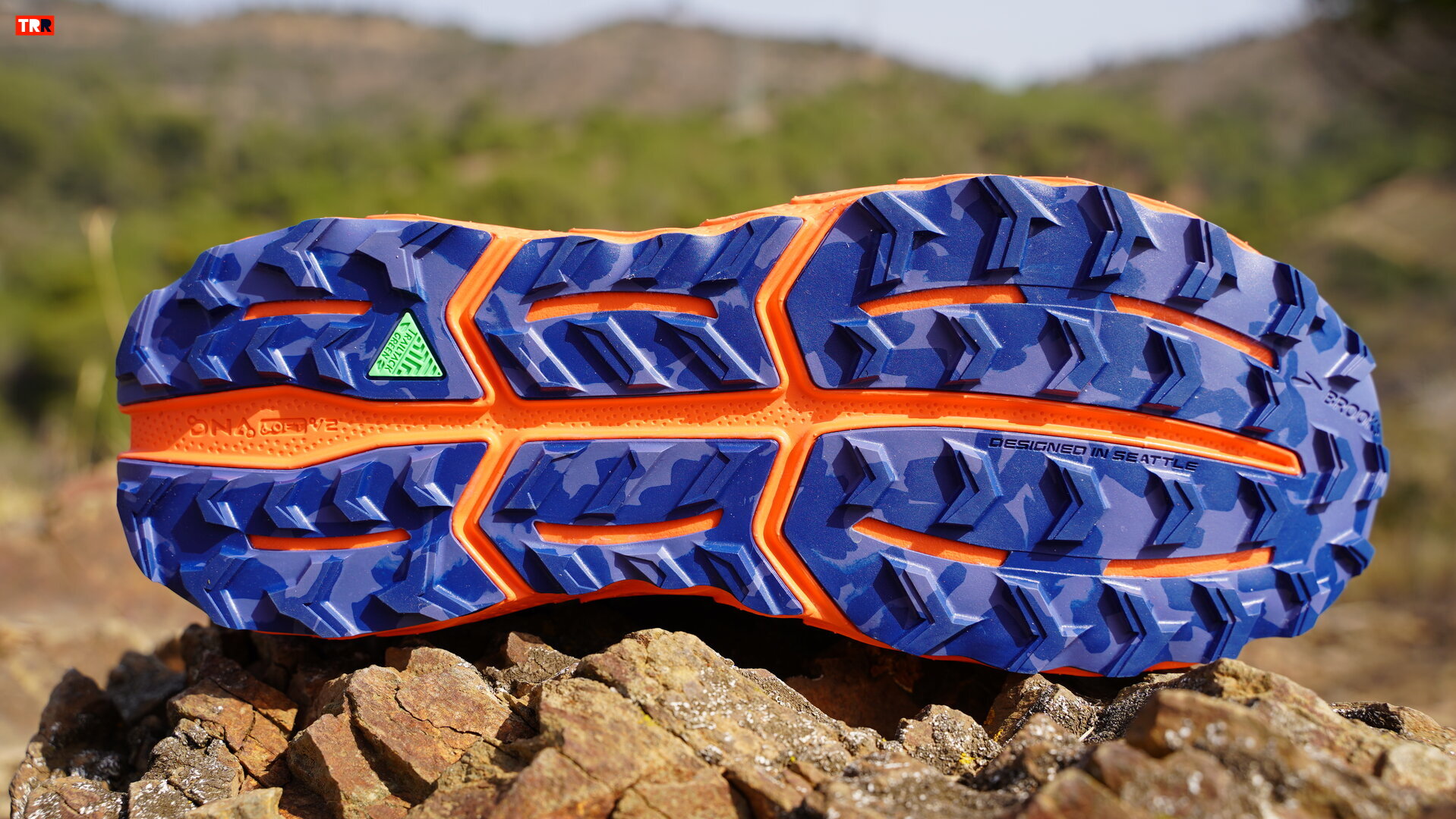 Brooks Cascadia 17 - TRAILRUNNINGReview.com