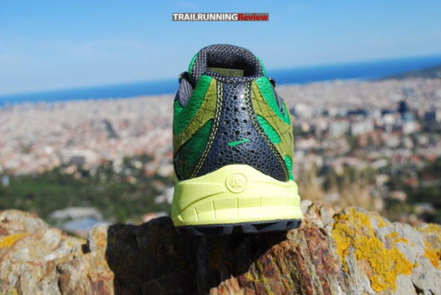 brooks cascadia 7 yellow