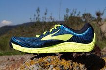 Brooks PureGrit 6