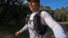 Camelbak Apex Pro, tejido elástico pero robusto.