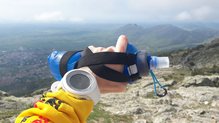 Camelbak Nano Handheld: podemos usar las cintas como mejor se adapten a nuestra mano, no llevan instrucciones