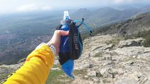 Camelbak Nano Handheld: mejor el bolsillo fuera o en el dorso de la mano?