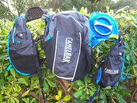 Camelbak Ultra 10 Vest, vista general con la bolsa de hidratación de 2 litros.