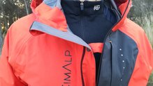 CimAlp Storm Pro 2: Detalle clip para ventilar la chaqueta