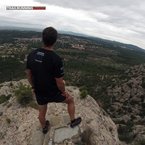 Si lo tuyo es caminar rpido portando una pesada mochila, la PeakFreak Enduro puede ser tu zapatilla. Para correr...mejor que no.