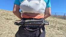 Compressport Free Belt Pro 2.0, los palos no rebotan.