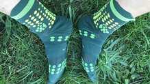 Desgaste normal sin roturas por friccin de los 	Compressport Pro Racing Socks Trail v3.0