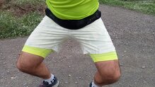 Incluso en movimientos bruscos o flexiones el pantalón se ajusta bien a nuestros movimientos