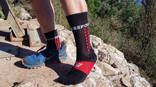 Los Compressport Ultra Trail socks se adaptan al pie completamente