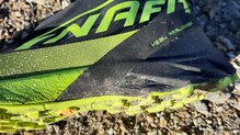 La media suela de las Dynafit Sky Pro muestra algunos araazos pero no se ha compactado