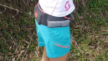 Dynafit Ultra 2in1 Skirt: Buenos bolsillos para llevar lo mnimo