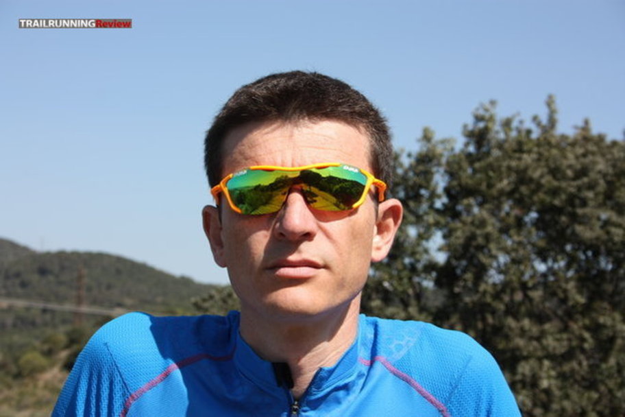 Fe ciega Resplandor síndrome Eassun Record - TRAILRUNNINGReview.com