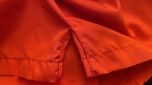 Evernya Ultra Bold Short.. Pequeño descosido en el lateral 