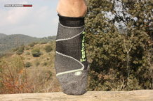 Feetures! Elite Merino+ Light Cushion No Show Tab