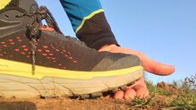 Hoka ONE ONE Challenger ATR 6: Rocker muy pronunciado.