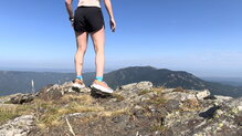 Hoka Mafate X - Ajuste generoso para pies que se expanden en largas tiradas