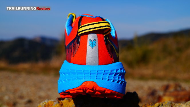 Hoka ONE ONE Speedgoat 3 - TRAILRUNNINGReview.com