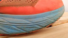 Hoka One One Speedgoat 3: La mediasuela se rasca pero no afecta al rendimeinto