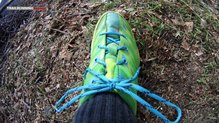 Los cordones de las Hoka One One Speedgoat W son de grosor medio, largos, no elsticos y fuertes.