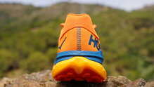 Hoka Tecton X