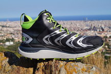 Hoka Tor Speed 2 Mid WP