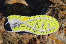 Hoka Tor Speed 2 Mid WP