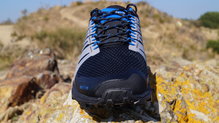 Inov-8 Roclite G 275