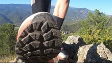 Inov-8 TrailFly Max. Seguridad con su suela de grafeno.