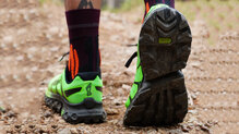 Inov-8 Trailfly Ultra G 300 Max suela con taqueado bien marcado