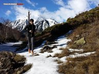 Joma Olimpo pisando nieve en Vall de Port