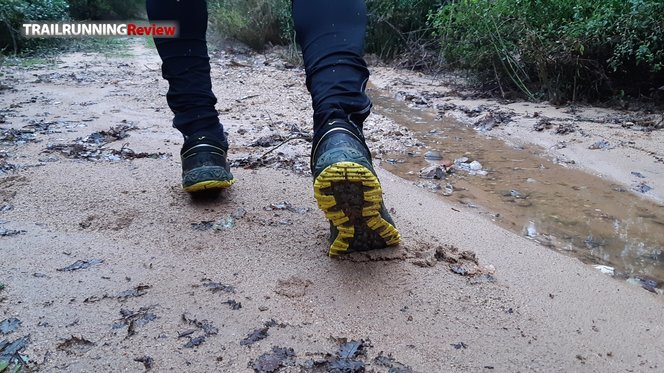 Joma Sierra 4 TRAILRUNNINGReview
