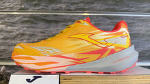 Joma TR-8