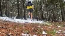 Sin ser impermeable, La Sportiva Blizzard est confeccionada con un tejido hidrorepelente