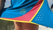 La Sportiva Comet Skirt, vista del panel lateral de malla con extra de transpirabilidad.