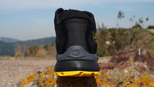 La Sportiva Karacal