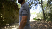 La adaptabilidad al cuerpo del corredor de la Lurbel Spirit Short Sleeves es buena 