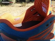 Mammut MTR 201 II Max Low: Detalle del Memo Foam y del VentTech del upper para transpirar