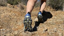 Merrell Agility Peak 6: Suela Vibram Megagrip con Traction Lug