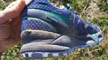 Merrell Agility Peak Flex: enganches en el talón