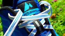 Merrell Bare Access Flex: Cordones planos para asegurar la comodidad.