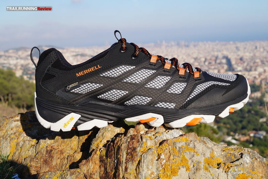 New Balance FuelCell Summit Unknown v4 SG VS Merrell Moab Gore-Tex - TRAILRUNNINGReview.com